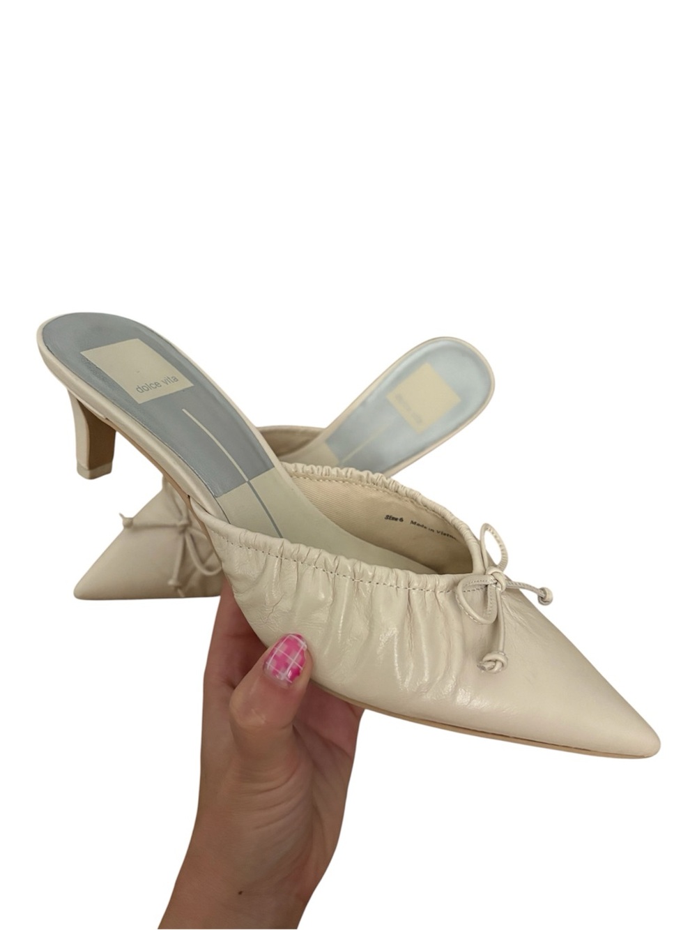 Dolce Vita Cream Pointed Toe Bow Mules 6